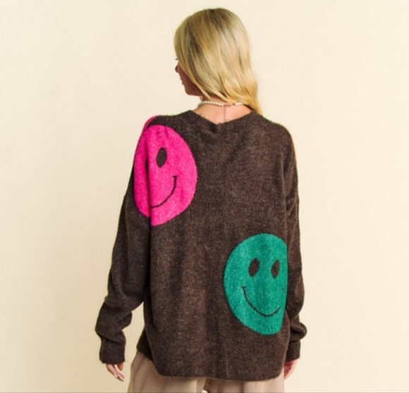 DAVI & DANI Knit Smiley Face Contrast Long Sleeve Oversized Pullover Sweater Top - Picture 15 of 16